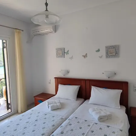 Captain's House Apartament Sivota