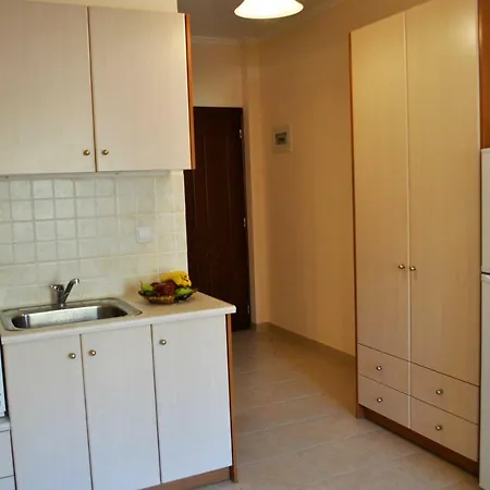 Captain's House Sivota